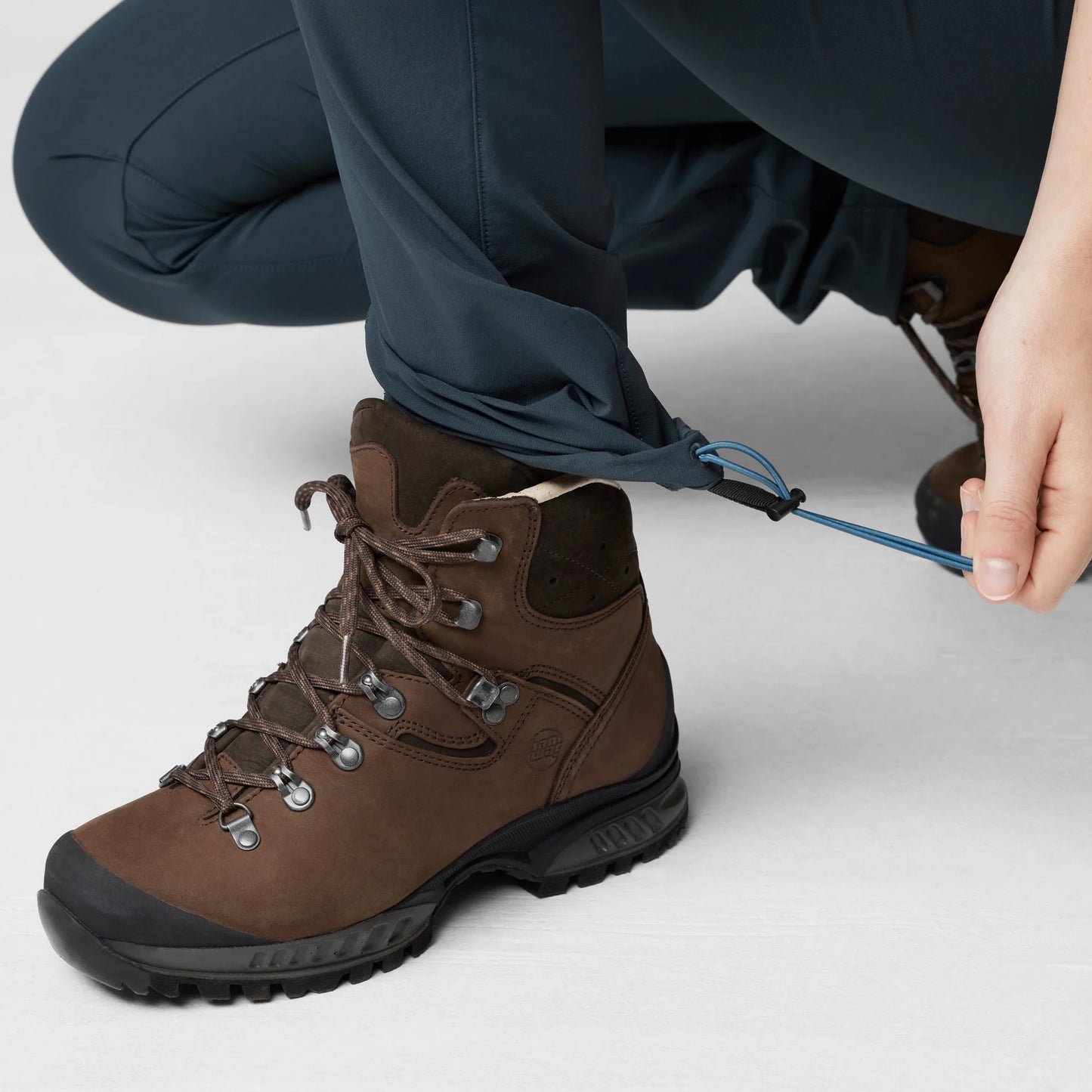 FJALLRAVEN ABISKO TRAIL TROUSER W