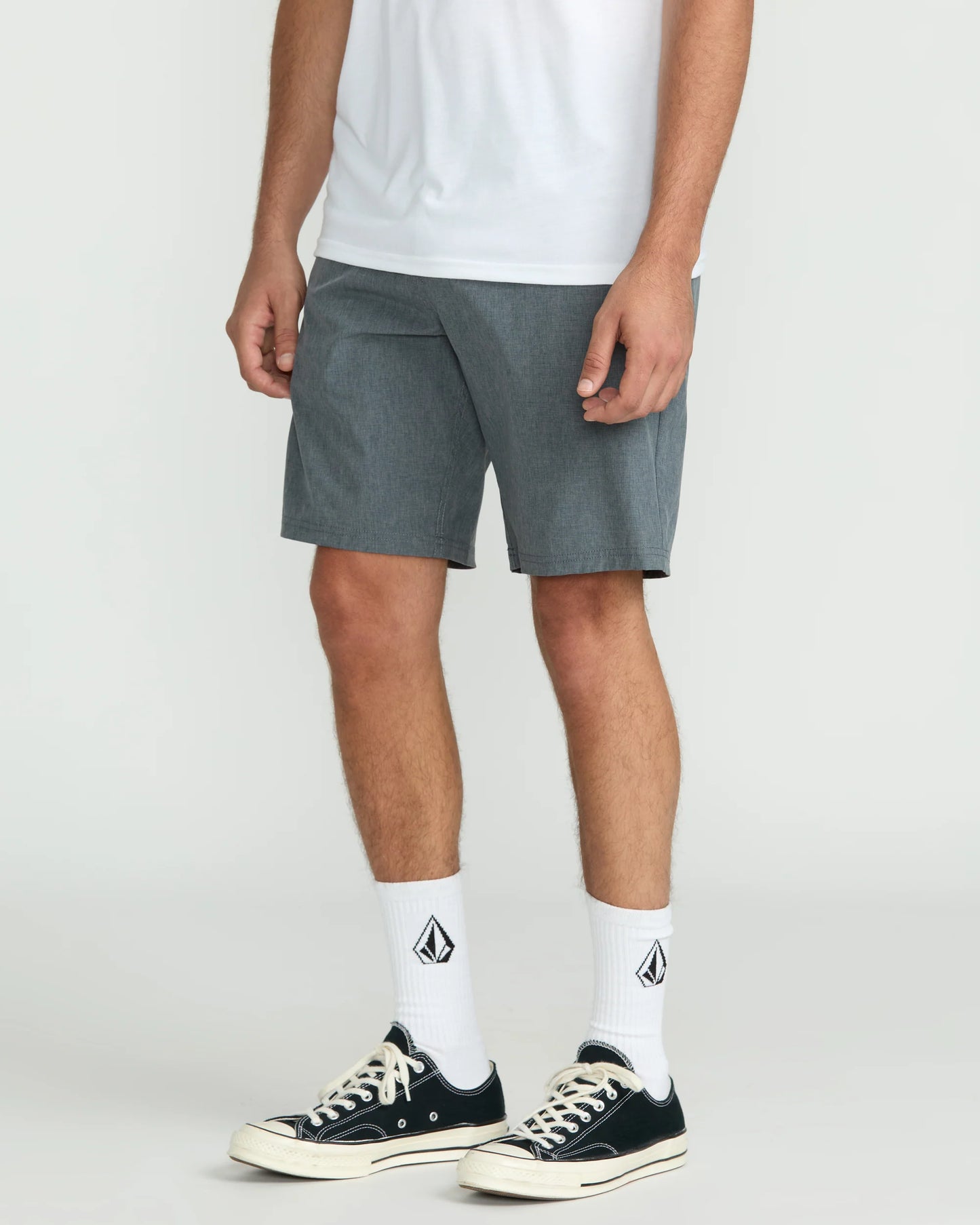 JOYTHRILLER HYBRID 19" SHORT