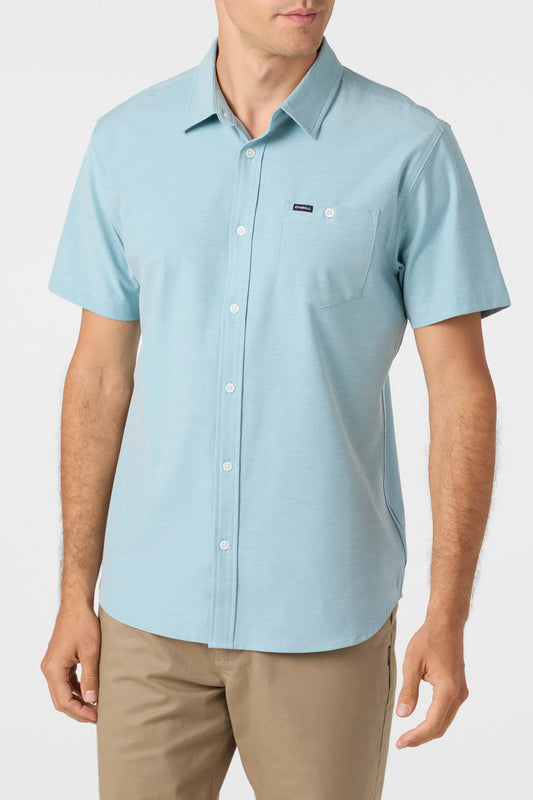 O'NIELL LIGHT CHECK HYBRID BUTTON UP SHIRT