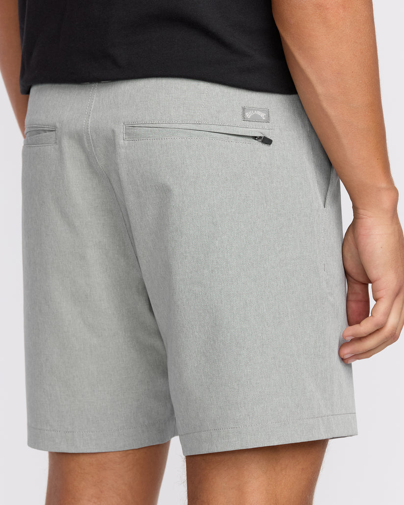 CROSSFIRE 17 SUBMERSIBLE