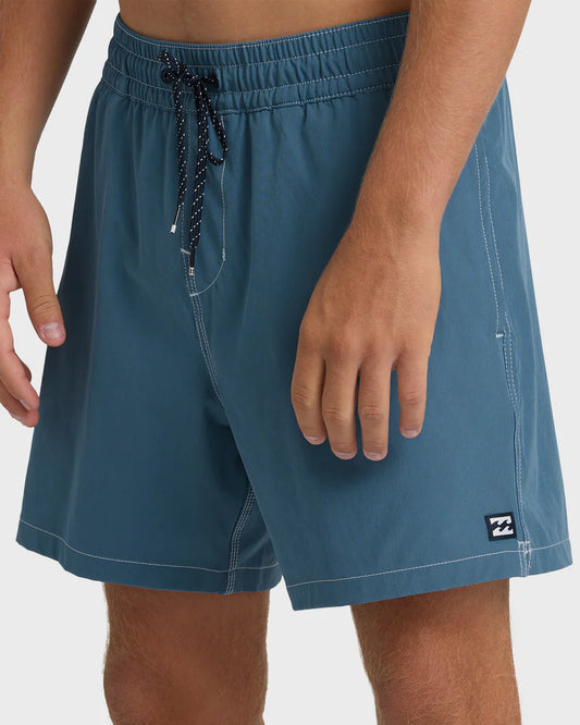 BILLABONG LINEUP SOLID LAYBACK TRUNKS