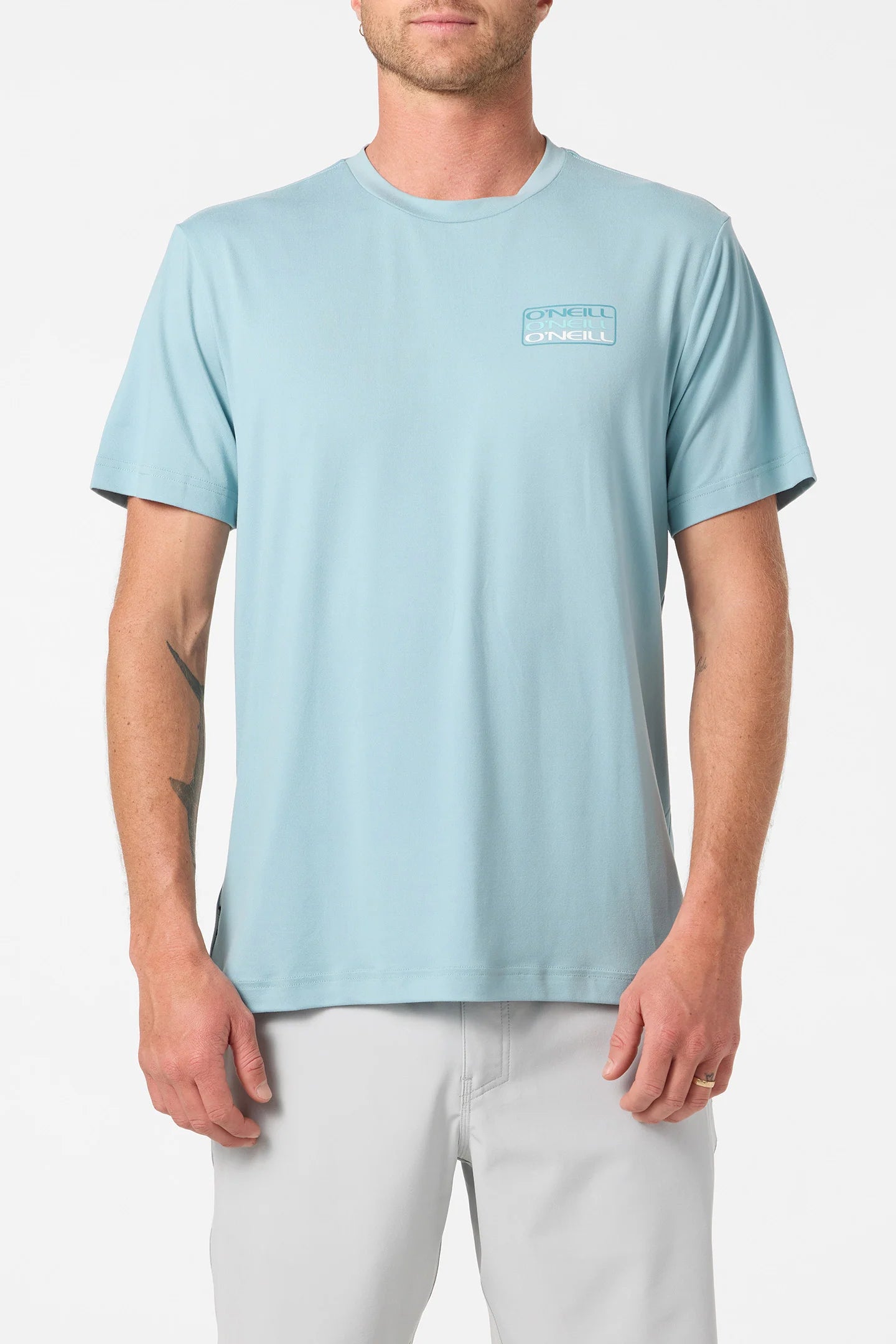 TRIPLE STACK UPF SS TEE