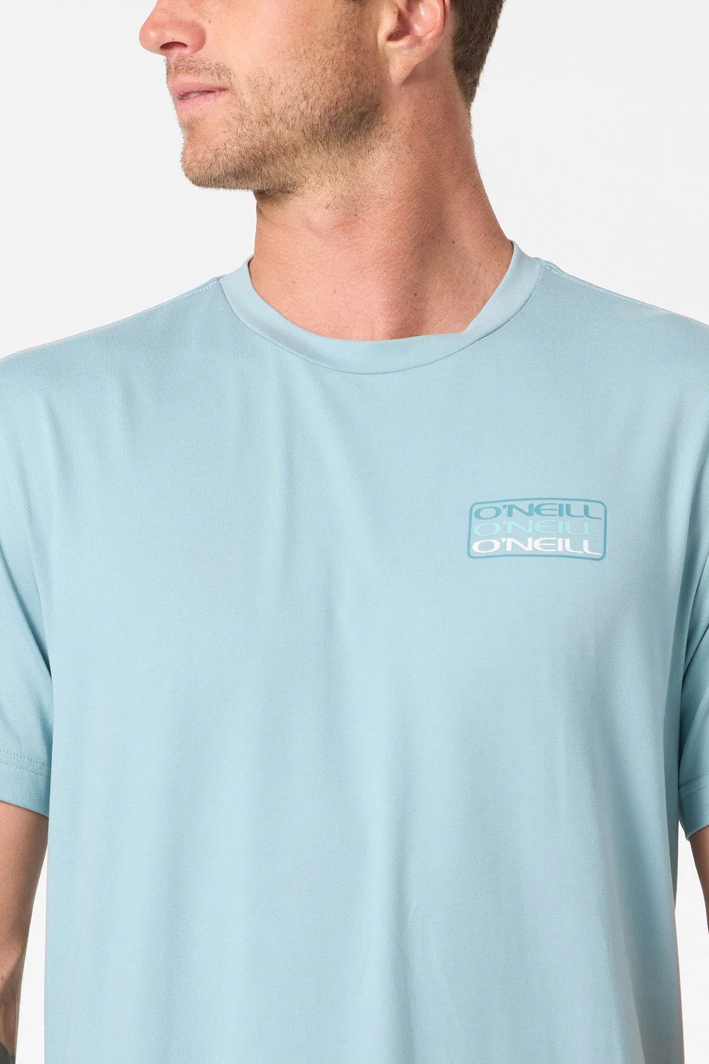 TRIPLE STACK UPF SS TEE